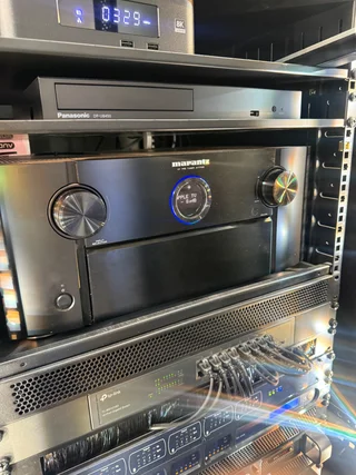 Marantz AV7705 Hembiof&ouml;rsteg