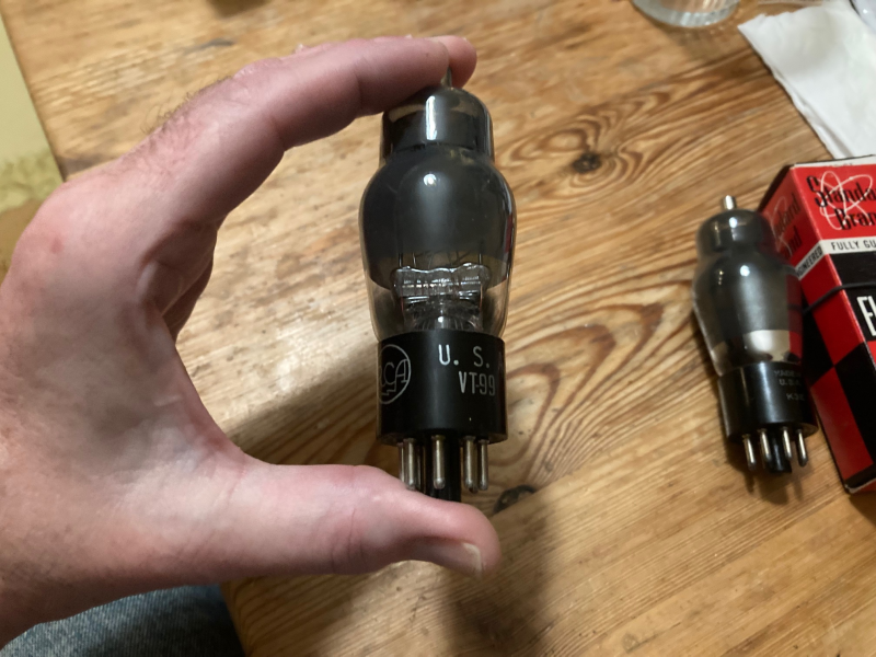 RCA 6F8G "Smoked" NOS RCA 6F8G "Smoked" NOS - Bild 3 av 3