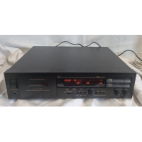 Nakamichi DR-2 Kassettdäck