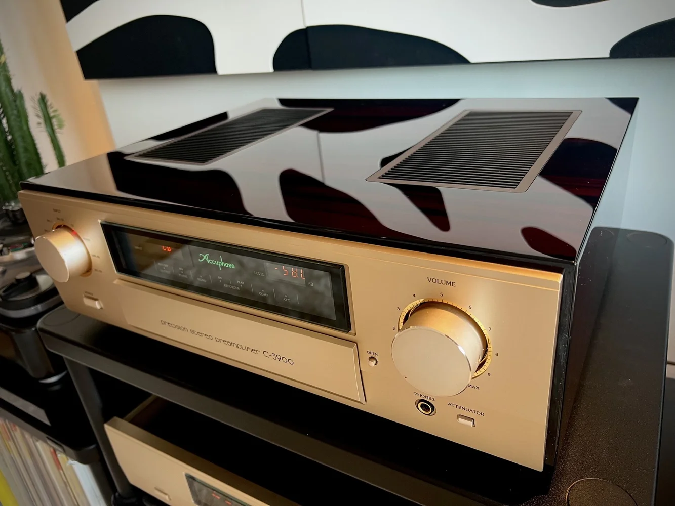 Accuphase C-3900 - Bild 1 av 5