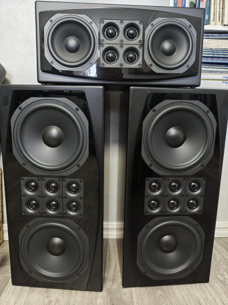 XTZ M8 & XTZ M6 - Bild 1 av 1