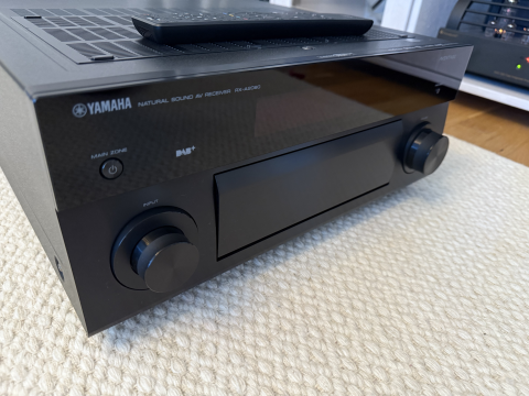 Yamaha RX-A2080 svart