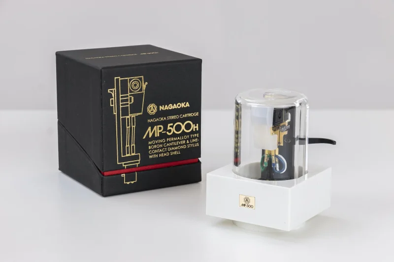 Nagaoka MP-500 H (Headshell) Nagaoka MP-500 H (Headshell) - Bild 2 av 2