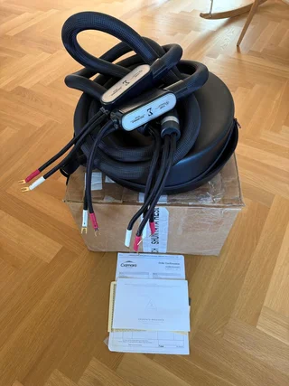 Shunyata Research Sigma V1 Reference h&ouml;gtalarkablar (2,5 m, par)