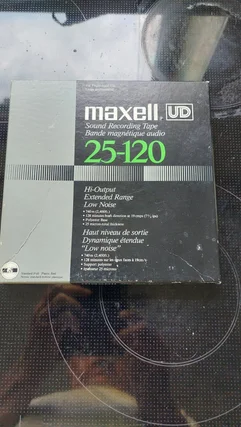 Maxell UD