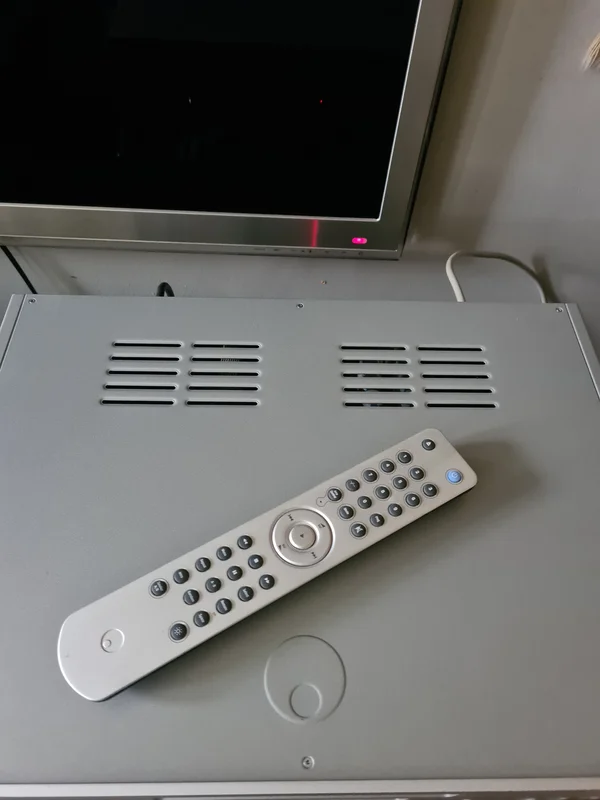 Cambridge Azur 740C - Bild 3 av 5