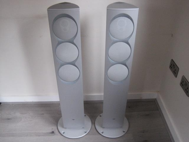 Linn högtalare K 110 Nypris 17000kr Nu endast 3995kr - Bild 1 av 3
