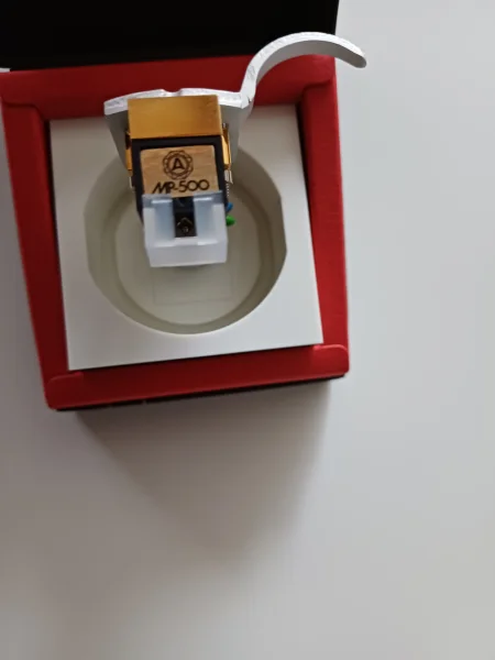 Nagaoka MP500 inkl headshell Nagaoka MP500 inkl headshell - Bild 2 av 3