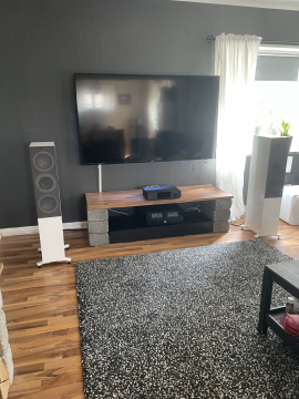 Kef R7