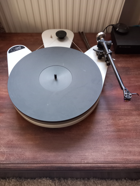 Simply Black Magic - Bild 1 av 1