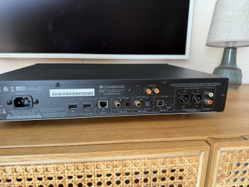 Cambridge audio cxn v1 