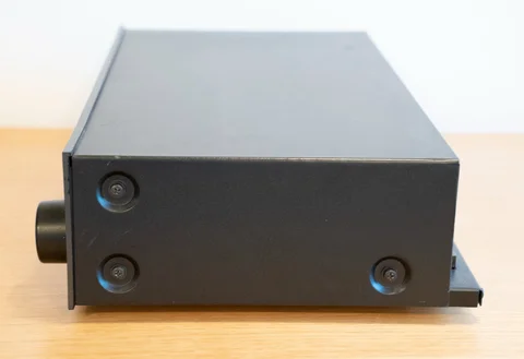 NAD 4020 AM/FM Stereo Tuner (1981-82)