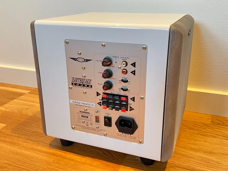 Superkompakt Sub, Earthquake MiniMe P8W V2 - Bild 5 av 5