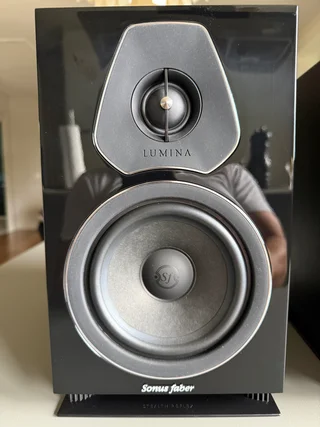 Sonus faber Lumina II – svart pianolack, nyskick
