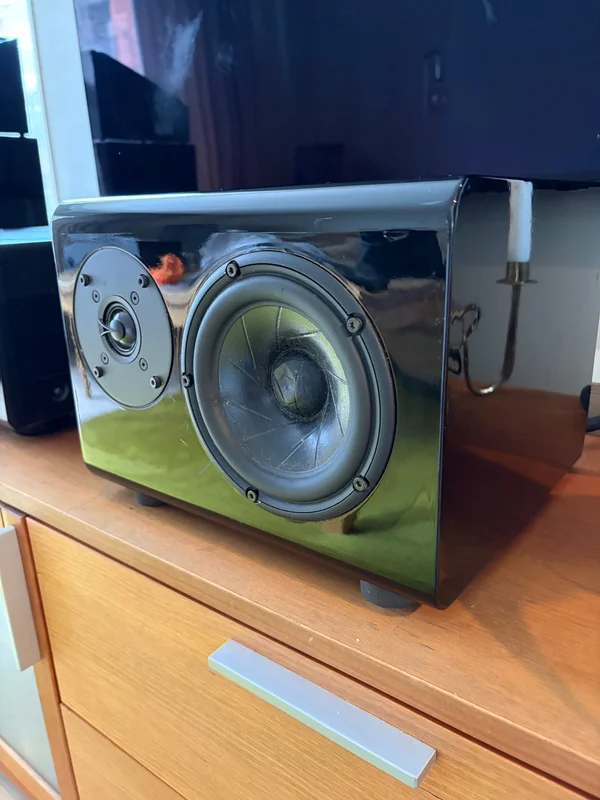 Unikt hemmabygge med Scan Speak h&ouml;gtalar element - Bild 2 av 9