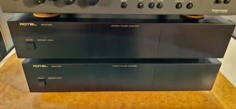 2 st Rotel RB-970BX Stereoslutsteg (Bryggbara)