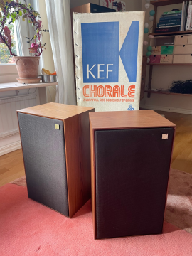 Kef Chorale