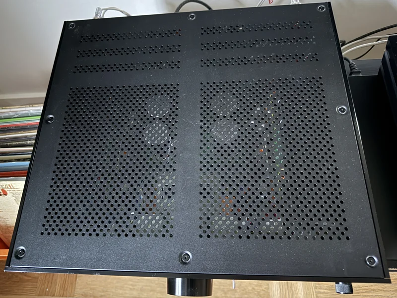 Onkyo A-9000R &ndash; High-End stereof&ouml;rst&auml;rkare (140W/4 ohm) - Bild 3 av 4