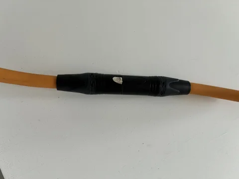 S&auml;ljer 1st Van den Hul 3T 1m The Mountain Hybrid balanserad signalkabel.