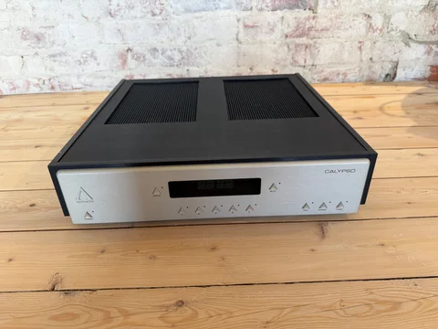 Aesthetix Calypso Signatur