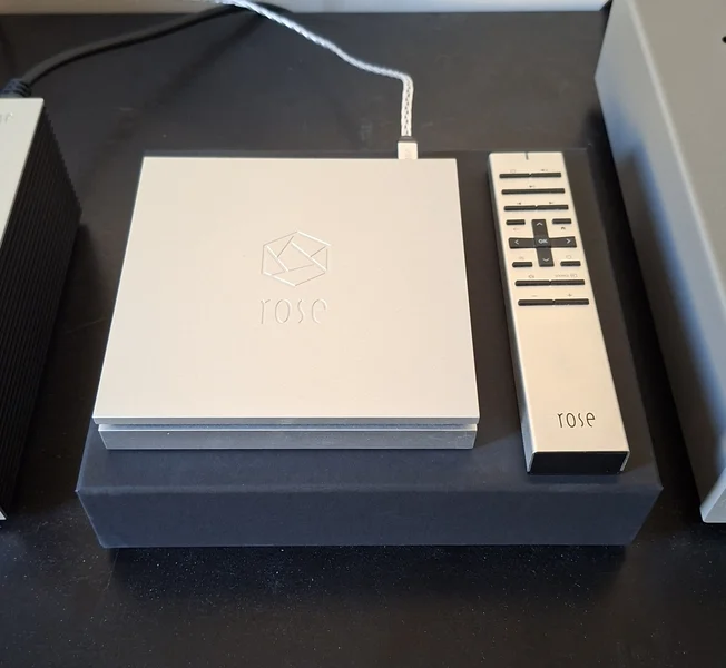 HiFi Rose RSA780 CD‑spelare och CD‑ripper i toppskick. - Bild 3 av 4