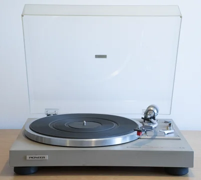 Pioneer PL-514 2-Speed Belt-Drive Turntable (1977-1979)