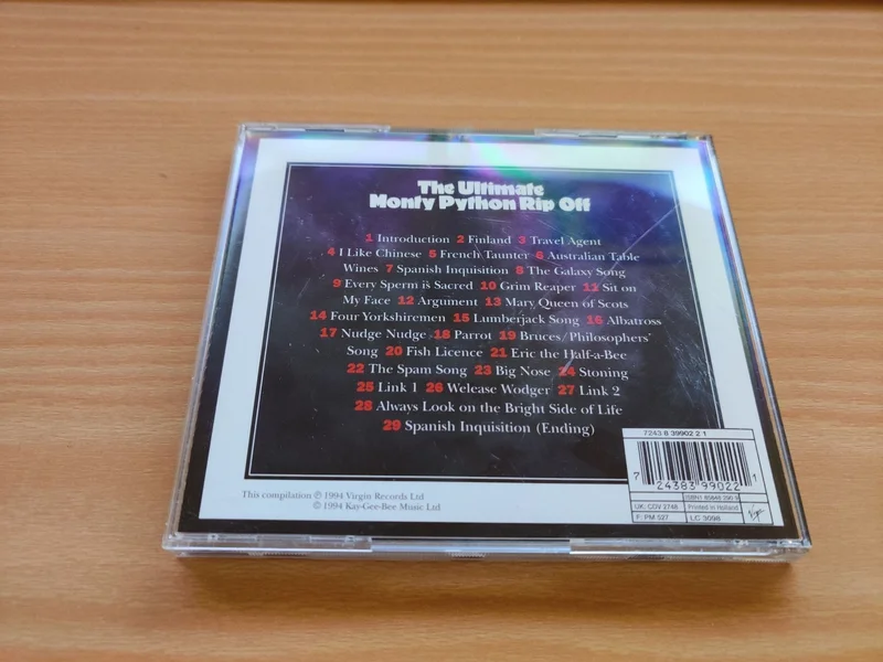 The Ultimate Monty Python Rip Off Soundtrack The Ultimate Monty Python Rip Off Soundtrack - Bild 2 av 3