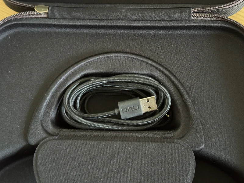 Dali IO-12 H&ouml;rlurar - Bild 8 av 9