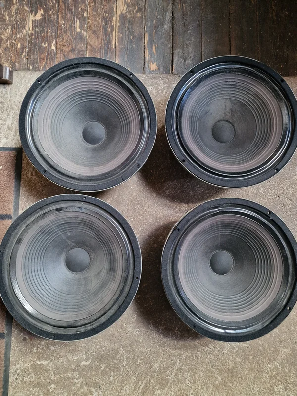 Goodmans 12" fyra stycken. S&auml;ljes &auml;ven som par. - Bild 2 av 7