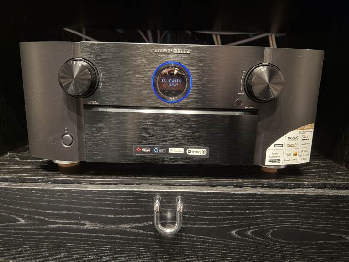 Marantz AV 8805A