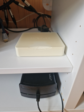 Auralic Aries mini + SBooster