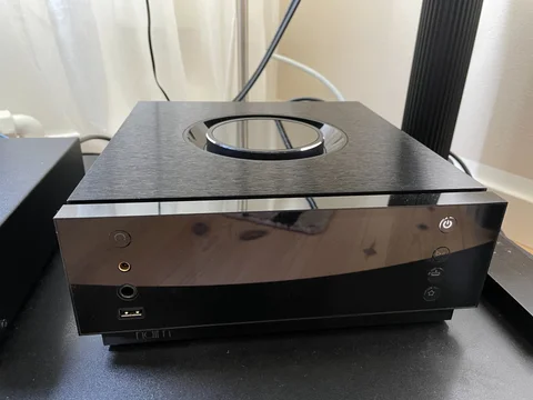 Naim uniti atom he