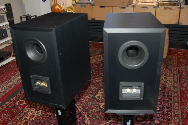 KEF Q350 - Bild 3 av 4