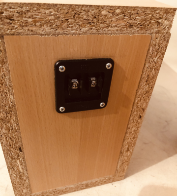 JBL Control 25AV i nya lådor