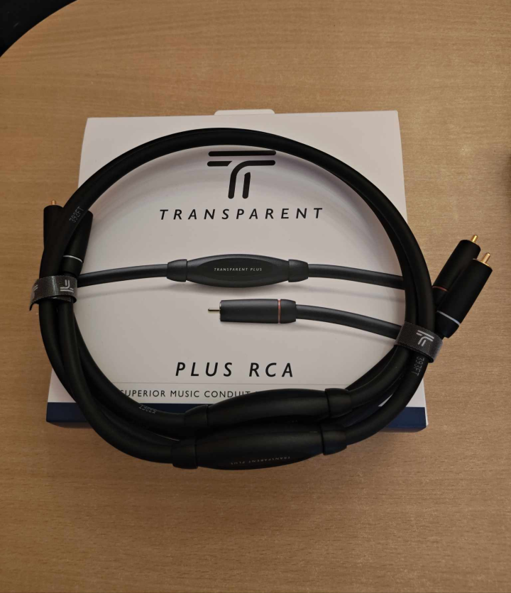 Transparent RCA och USB
