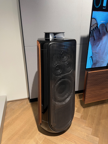 Bang & Olufsen Beolab 50 Piano Black