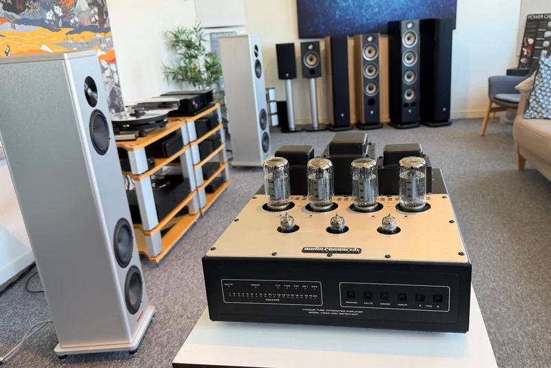 Audio Research VSi55 - Begagnad r&ouml;rf&ouml;rst&auml;rkare - Bild 1 av 3