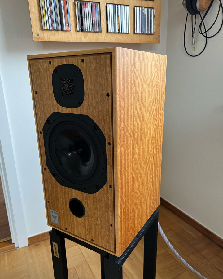 Harbeth HL Compact 7ES-3 + TonTrägerstativ