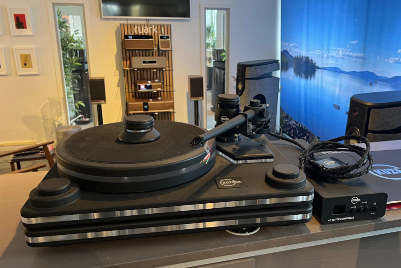 Kuzma Stabi Ref 2 & 4-Point 11" - Demoex - Bild 1 av 3