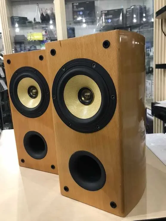 Pioneer S-F80 Högtalare Mini TAD Pioneer S-F80 Högtalare Mini TAD - Bild 1 av 5