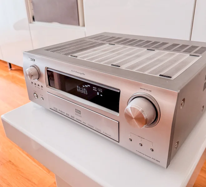 Denon AVR-3808 &ndash; 7.1 AV-receiver i n&auml;rmast nyskick - Bild 3 av 7