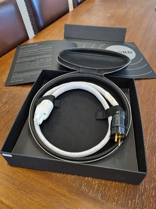 3 x Chord Music Power Cables beg mint cond inköpta 2022