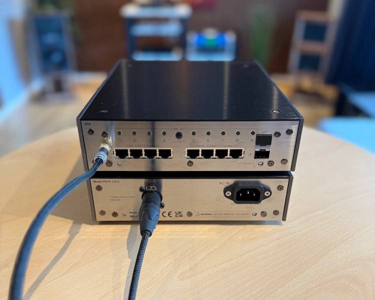 Melco Audio S10 Nätverksswitch - Demoex Melco Audio S10 Nätverksswitch - Demoex - Bild 2 av 2