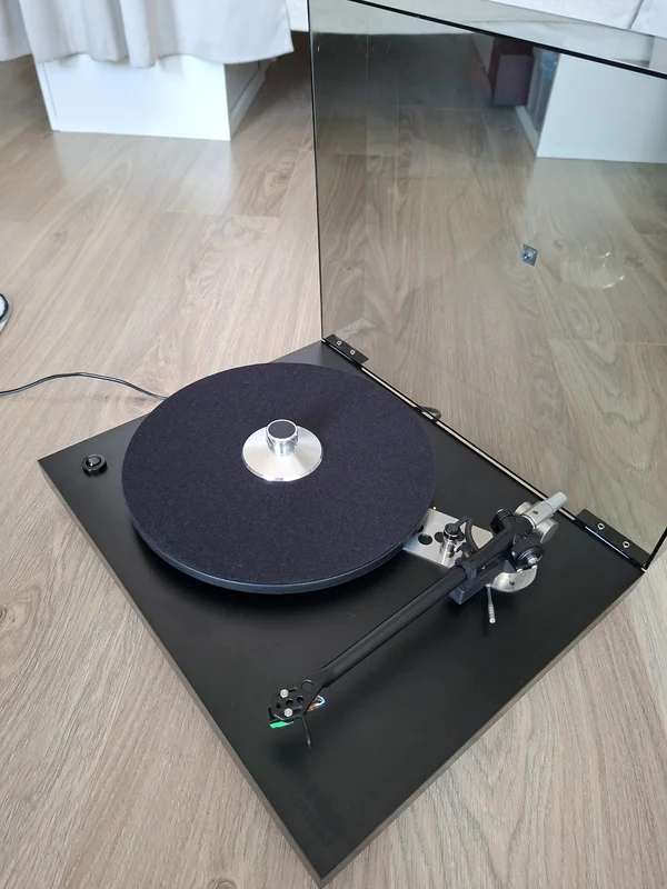 Rega Planar 3 - Bild 2 av 4