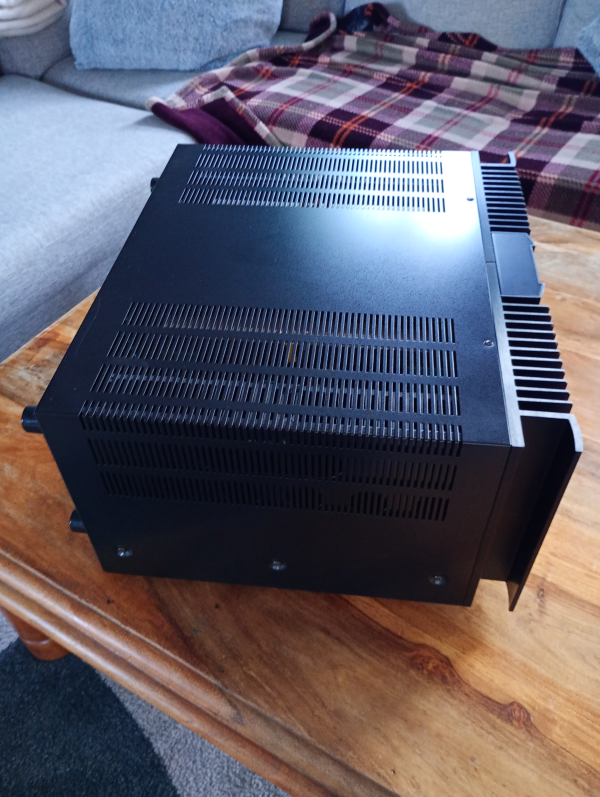 Rotel RB 1090 slutsteg - Bild 3 av 6