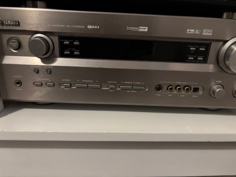 Yamaha RX-V740RDS Receiver