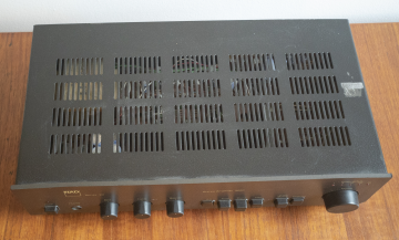 NAD 3020 Stereo Integrated Amplifier (1980-88)