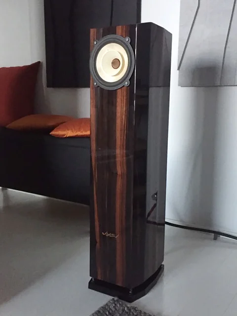 Voxativ Zeth (special edition) |&nbsp;Golvh&ouml;gtalare - Bild 1 av 2