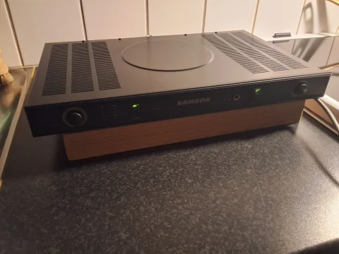 Samson servo 120 stereo