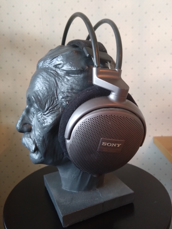 Sony MDR-CD2000